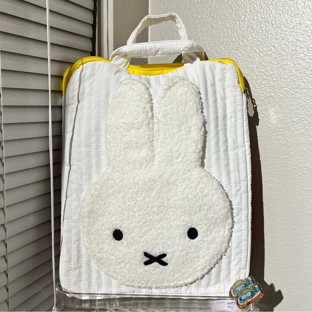 Miffy Puffy White Fluffy Textured Laptop Tablet Bag